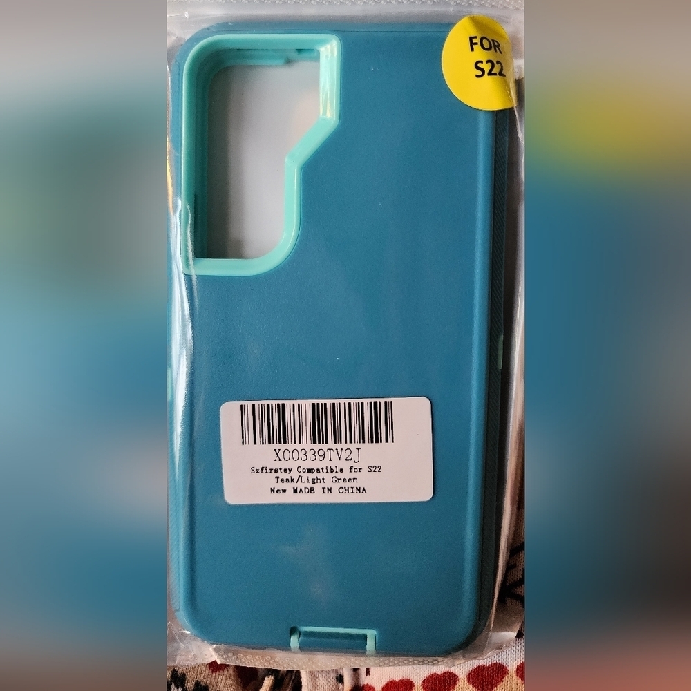 Teal and Light Green Phone Case for S22 Lot Of 25 Cases - Picture 2 of 3
